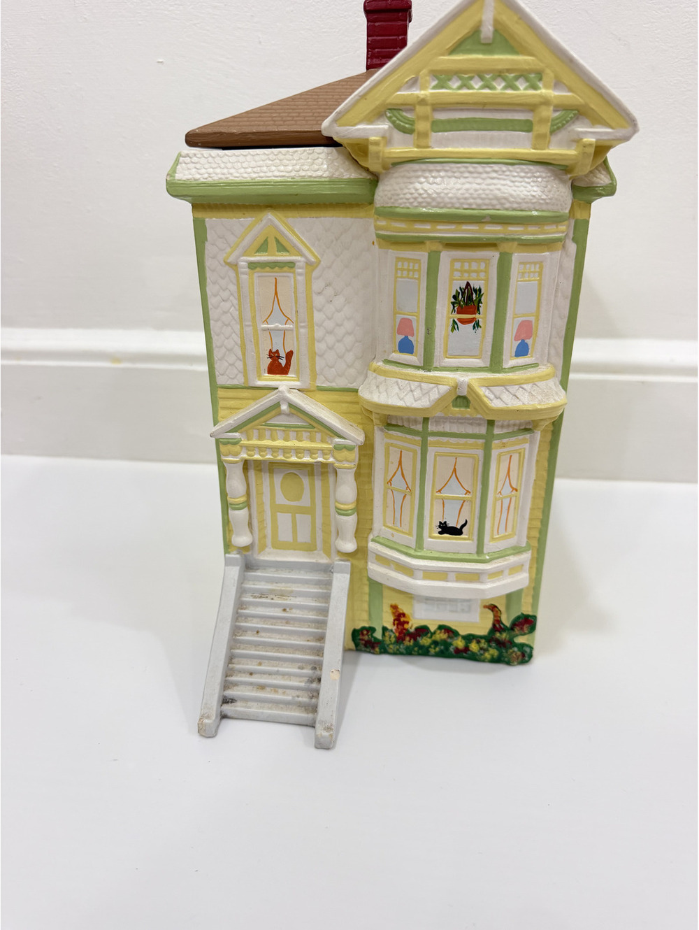 Vintage Handpainted Victorian San Francisco Style Home Ceramic Cookie Jar